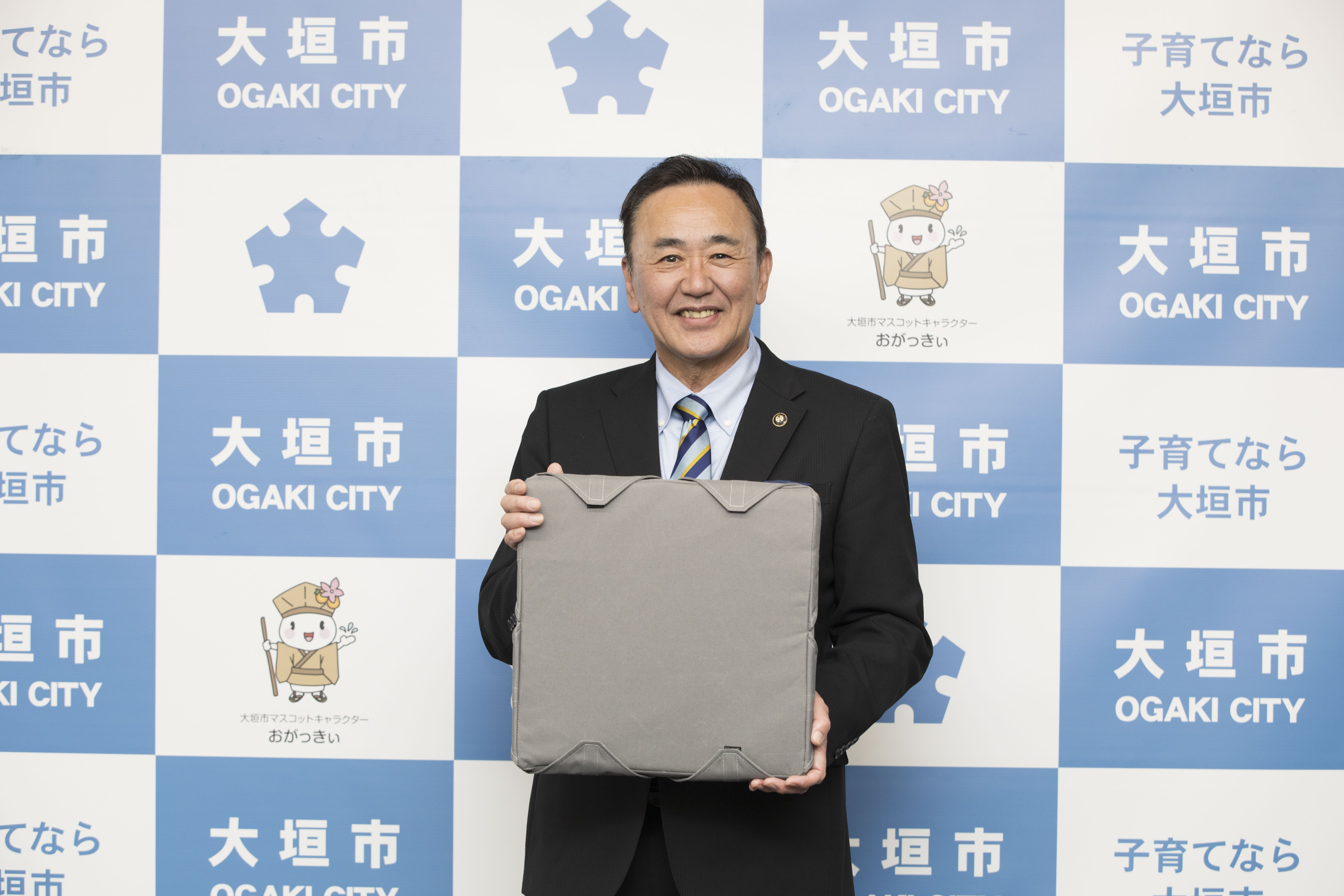 首長マガジン
大垣市長との対談はこちら