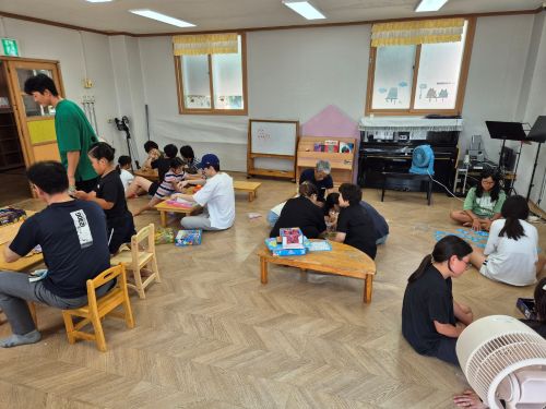 韓国PVI　社会福祉法人の清掃活動・子どもたちと交流